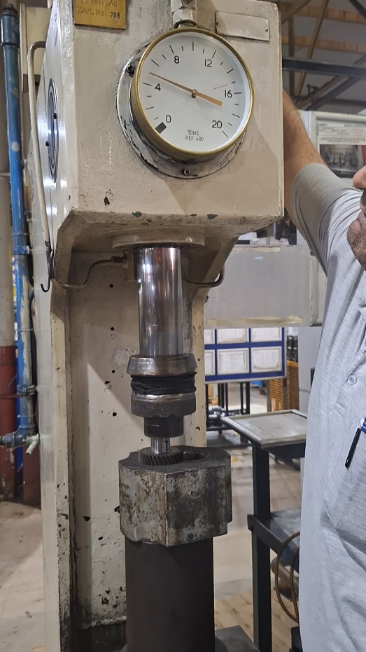 Numune 1 Maksimum Pres Okuma
